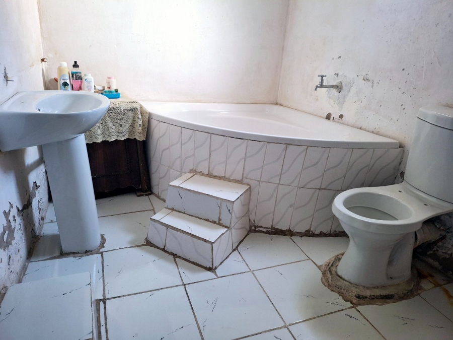 4 Bedroom Property for Sale in Mdantsane Nu 8 Eastern Cape